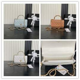 Picture of Chanel Handbags _SKUfw239862628fw